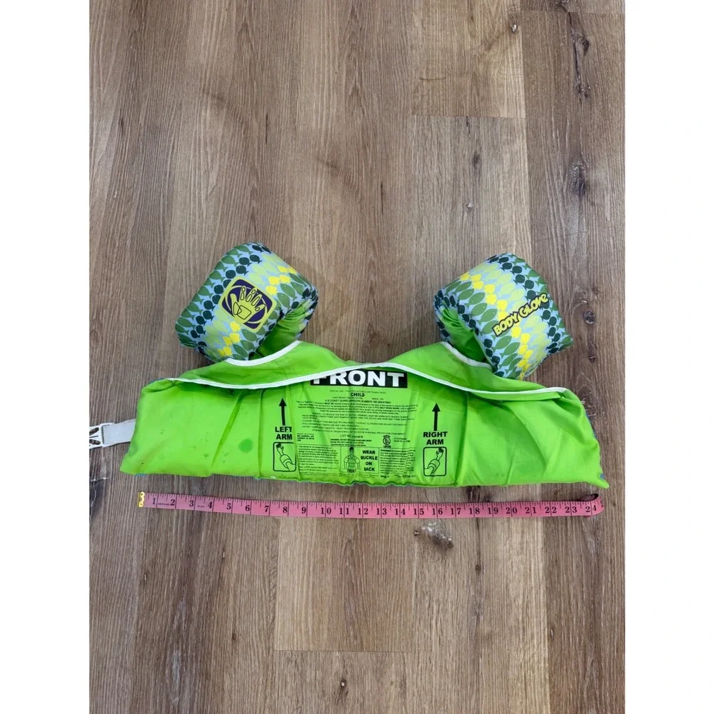 Body Glove Paddle Jumper Child 30-50lbs Green Blue Shark Life Jacket PFD Floatie
